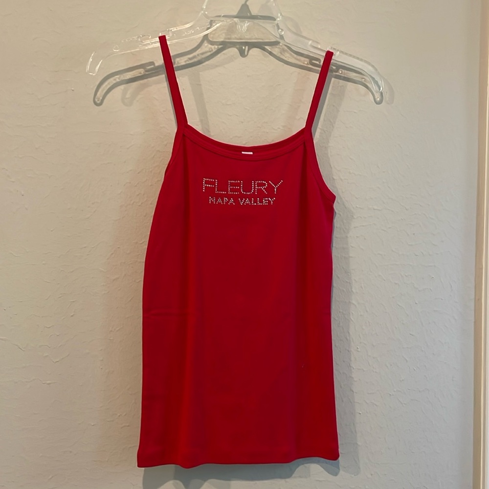 Never worn tank